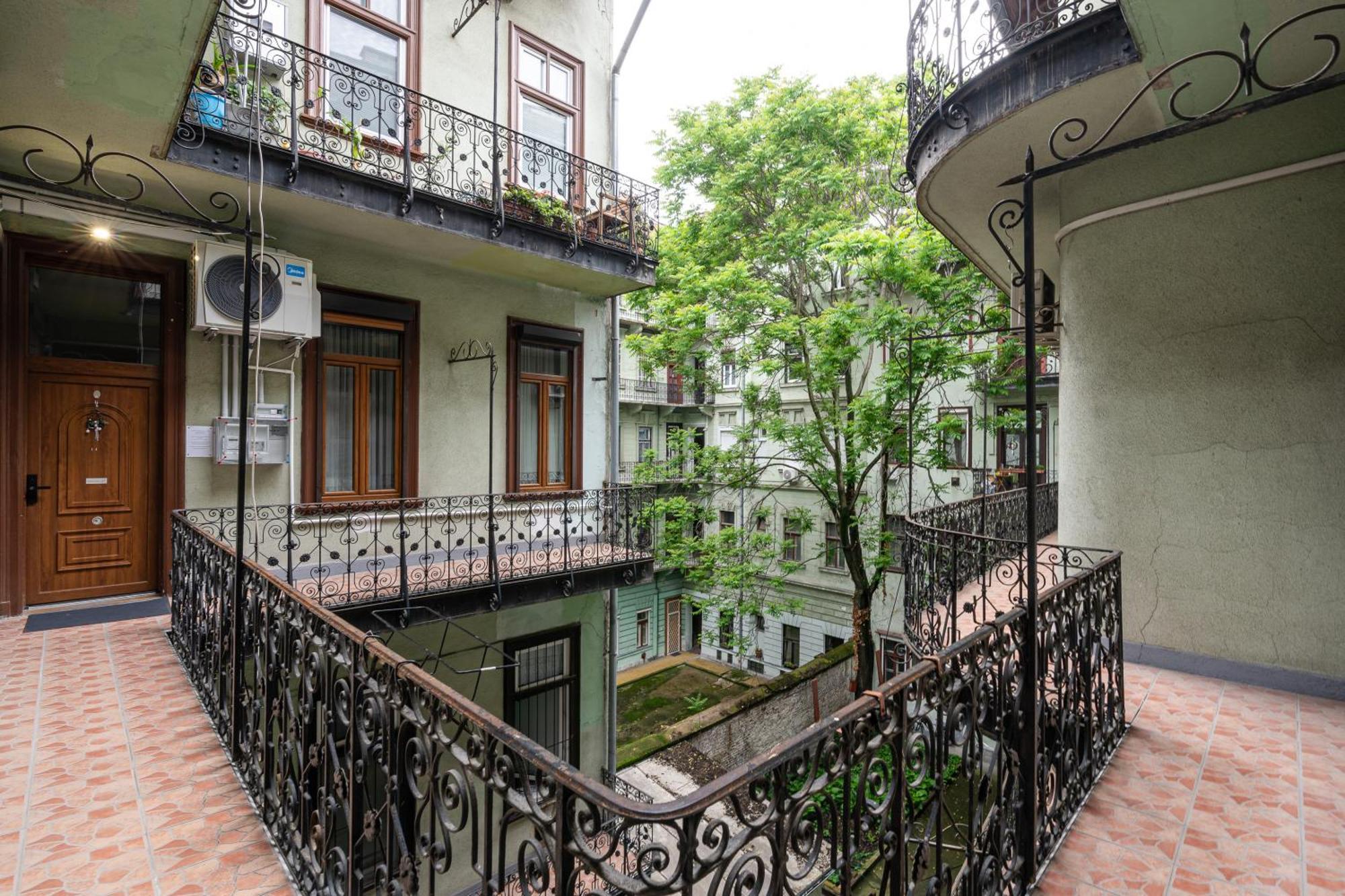 Astra Lux Bp Apartament