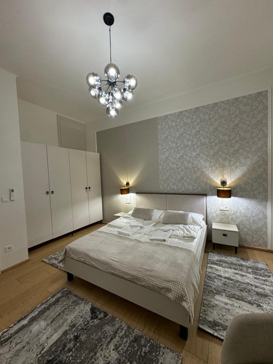 Astra Lux Bp Apartmán *