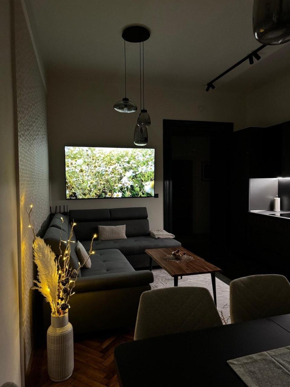 Astra Lux Bp Apartmán